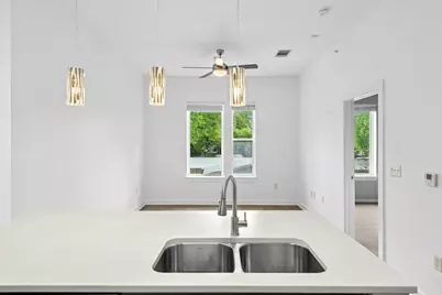 1900 Barton Springs Road #2021, Austin, TX 78704 - Photo 5