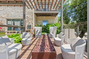 1900 Barton Springs Rd, Austin, TX 78704 - Photo 23