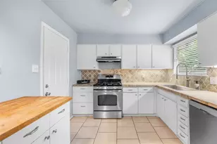 6713 Haney Dr, Austin, TX 78723 - Photo 7