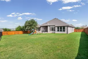 1336 Academy Oaks Dr, San Marcos, TX 78666 - Photo 35