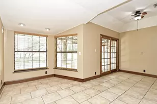 328 Fawnridge St, Georgetown, TX 78628 - Photo 13