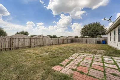 302 Floating Leaf Drive, Hutto, TX 78634 - Photo 27