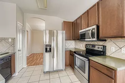 302 Floating Leaf Drive, Hutto, TX 78634 - Photo 13