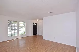 1604 Parkside Cir, Round Rock, TX 78664 - Photo 5