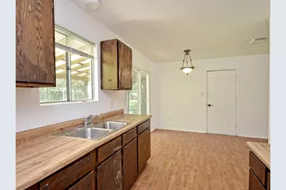 1604 Parkside Circle, Round Rock, TX 78664 - Photo 11
