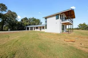 1802 Man O War Dr, Del Valle, TX 78617 - Photo 29