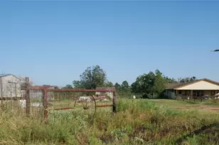 1080 Co Rd 213, Giddings, TX 78942 - Photo 11