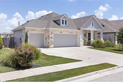 404 Simmental Loop, Hutto, TX 78634 - Photo 3