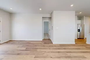 201 Firefox Wy, Jarrell, TX 76537 - Photo 5