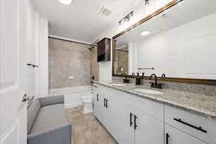 360 Nueces St, Austin, TX 78701 - Photo 17