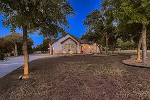 124 Gabriel Vista E, Georgetown, TX 78633 - Photo 1