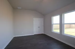 10209 Majestic Hawk Wy, Buda, TX 78610 - Photo 9