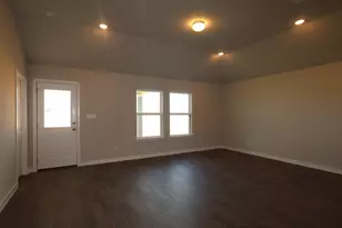 10209 Majestic Hawk Wy, Buda, TX 78610 - Photo 5