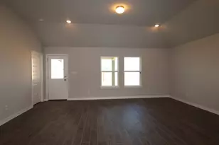 10209 Majestic Hawk Wy, Buda, TX 78610 - Photo 5