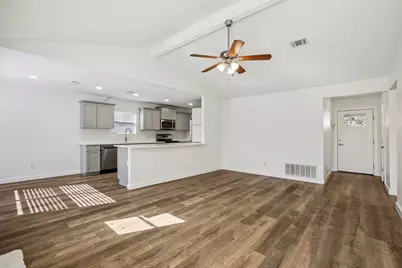 2713 Crownspoint Drive, Austin, TX 78748 - Photo 5