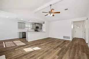 2713 Crownspoint Dr, Austin, TX 78748 - Photo 5