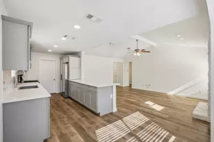 2713 Crownspoint Dr, Austin, TX 78748 - Photo 9