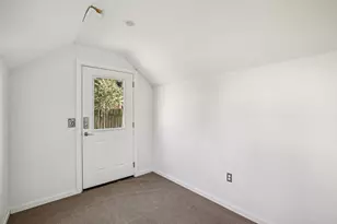 2713 Crownspoint Dr, Austin, TX 78748 - Photo 31