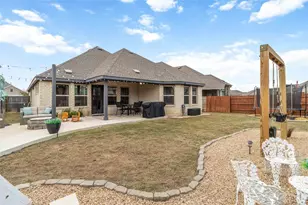116 Acacia Pass, Bastrop, TX 78602 - Photo 29