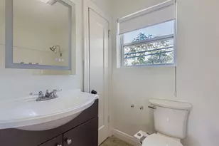 1013 E 3rd St, Austin, TX 78702 - Photo 7