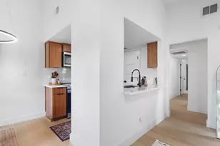 12811 Copper Cliff Ave, Austin, TX 78727 - Photo 9