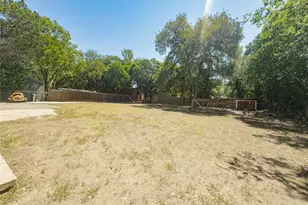 1335 Belvin St, San Marcos, TX 78666 - Photo 11