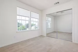 230 Debus Dr, Taylor, TX 76574 - Photo 13