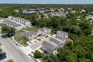 230 Debus Dr, Taylor, TX 76574 - Photo 5