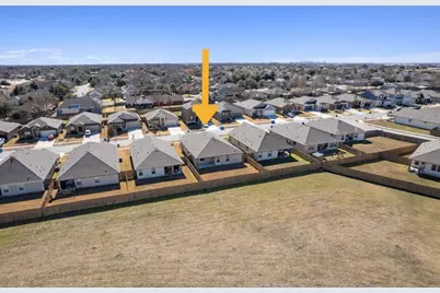 1644 T H Johnson Drive, Taylor, TX 76574 - Photo 29