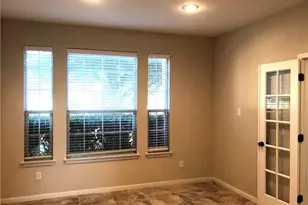 20625 Farm Pond Ln, Pflugerville, TX 78660 - Photo 5