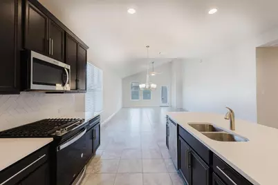 101 Falkland Street, Hutto, TX 78634 - Photo 13