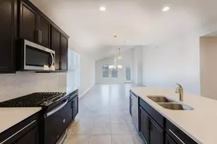 101 Falkland St, Hutto, TX 78634 - Photo 13