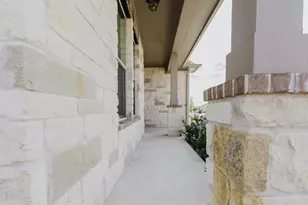 101 Falkland St, Hutto, TX 78634 - Photo 5