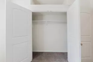 101 Falkland St, Hutto, TX 78634 - Photo 31