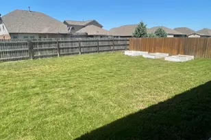 117 Skylark Ln, Hutto, TX 78634 - Photo 35