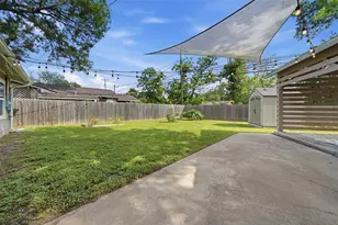 1317 Corona Dr, Austin, TX 78723 - Photo 33