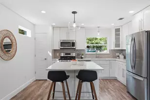 1317 Corona Dr, Austin, TX 78723 - Photo 17