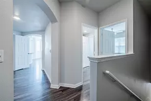 12215 Hunters Chase Dr, Austin, TX 78729 - Photo 7