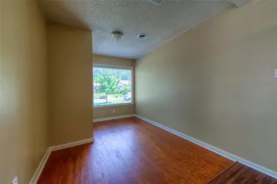205 W 55th Street, Austin, TX 78751 - Photo 9