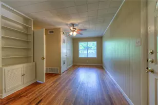 205 W 55th St, Austin, TX 78751 - Photo 11