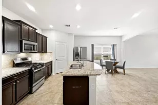 10240 Crescendo Ln, Austin, TX 78747 - Photo 13