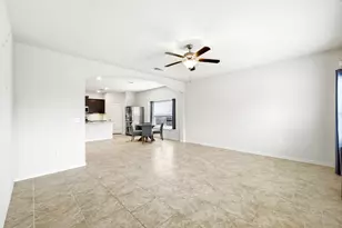 10240 Crescendo Ln, Austin, TX 78747 - Photo 7
