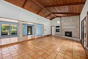 501 Liberty Dr, Liberty Hill, TX 78642 - Photo 7