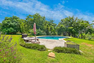 501 Liberty Dr, Liberty Hill, TX 78642 - Photo 35
