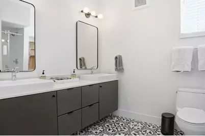 2709 5th Street E #1306, Austin, TX 78702 - Photo 11