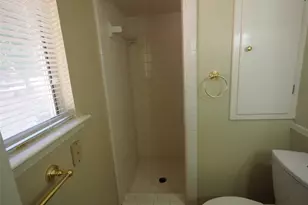 809 Maryland Dr, Austin, TX 78758 - Photo 13