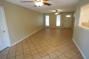 809 Maryland Dr, Austin, TX 78758 - Photo 5