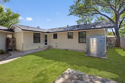 7808 Northwest Drive, Austin, TX 78757 - Photo 25