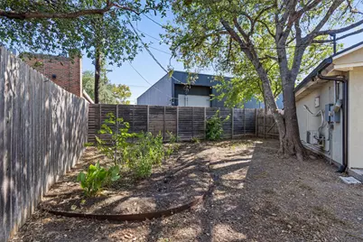 7808 Northwest Drive, Austin, TX 78757 - Photo 33
