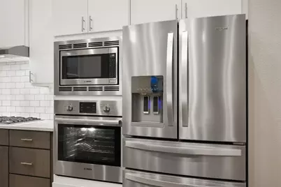 6109 Seville Drive, Austin, TX 78724 - Photo 7